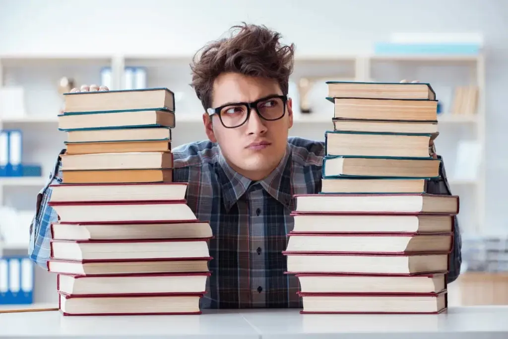 DOMANDE "A BRACCIO" E ANNULLAMENTO ORALI: NON C'E' PIU' RELIGIONE... PARTE LA CORSA CONTRO IL TEMPO DELL'USR, I 69 VINCITORI PRONTI ALLA BATTAGLIA LEGALE