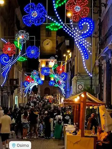 100.000 EURO PER I THE KOLORS, MA ZERO CARTELLE IN PIAZZA: LA LEZIONE DI JESI PER LA TOMBOLA DI SAN SETTIMIO CHE OSIMO RIFIUTA DI IMPARARE